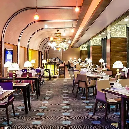Mercure Umraniye Hotel 4*