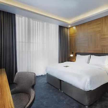 Mercure Umraniye Hotel 4*